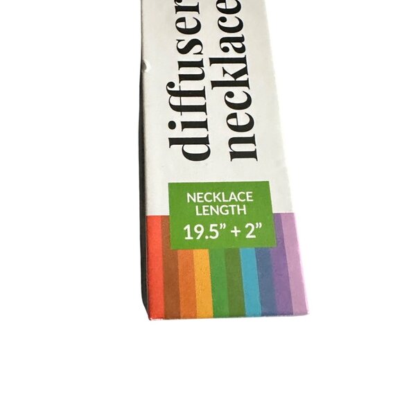 Artnaturals Necklace Silver Tone Aromatherapy Diffuser Tree of Life NWB - Picture 3 of 7